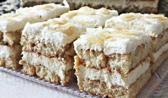 SAFTIGES RAFFAELLO-TIRAMISU IN 10 MINUTEN ZUBEREITET